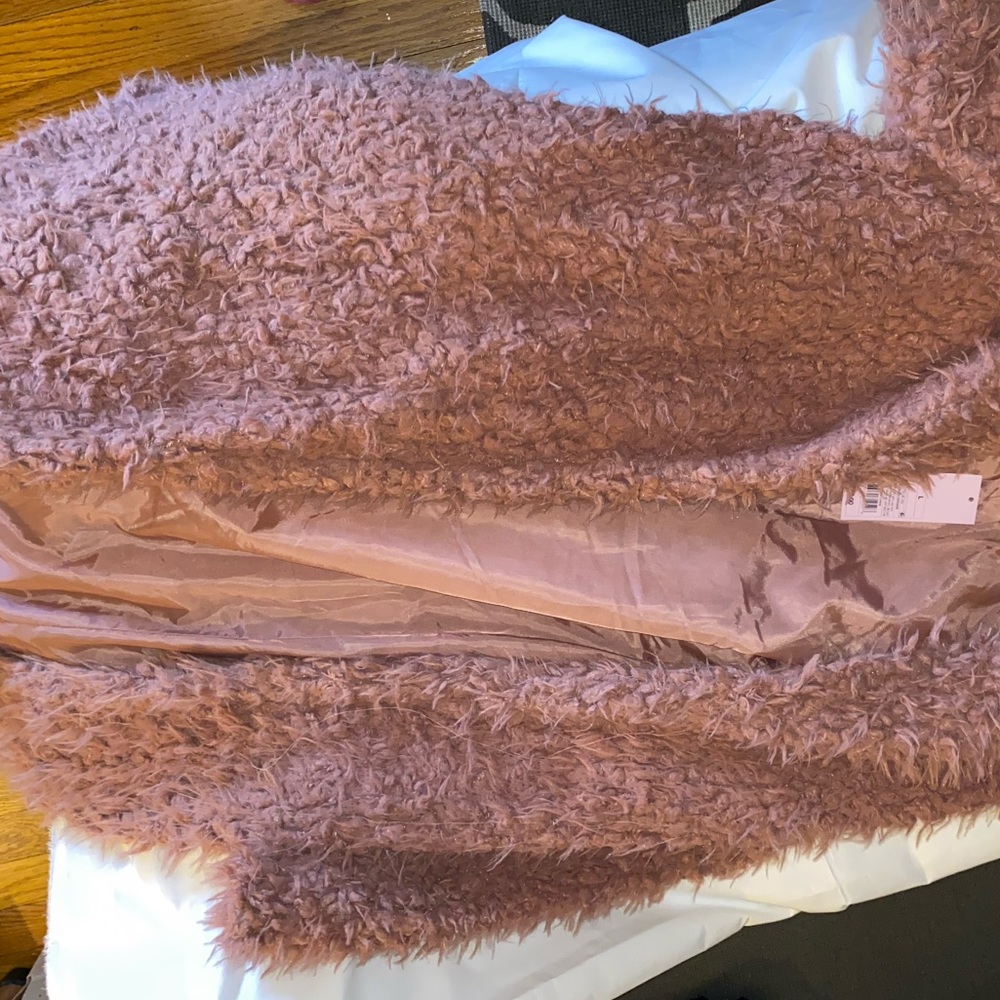 Light weight fury trench in pink